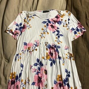 Amazon size large maternity short sleeve
